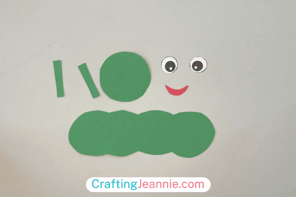 Caterpillar Craft Pieces by Crafting Jeannie