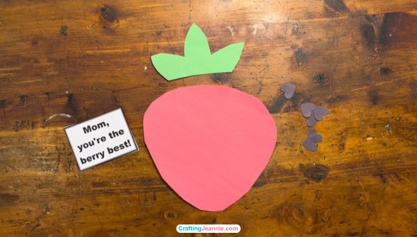 Berry Mothers Day Craft Pieces